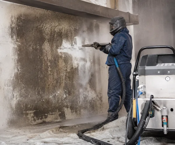 Trockeneisstrahlen Einsatz